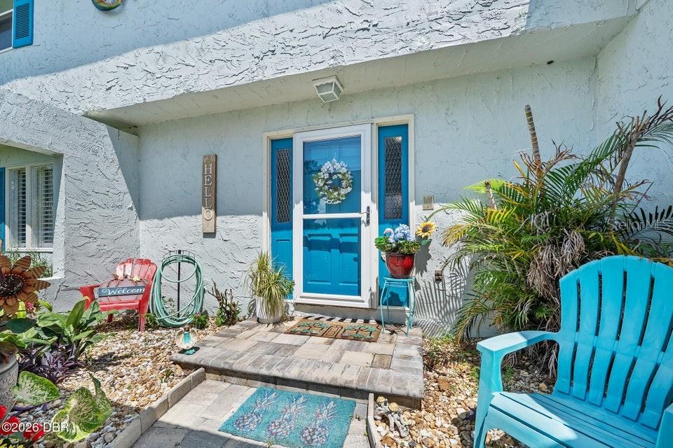 461 Andrews St Property Photo 4