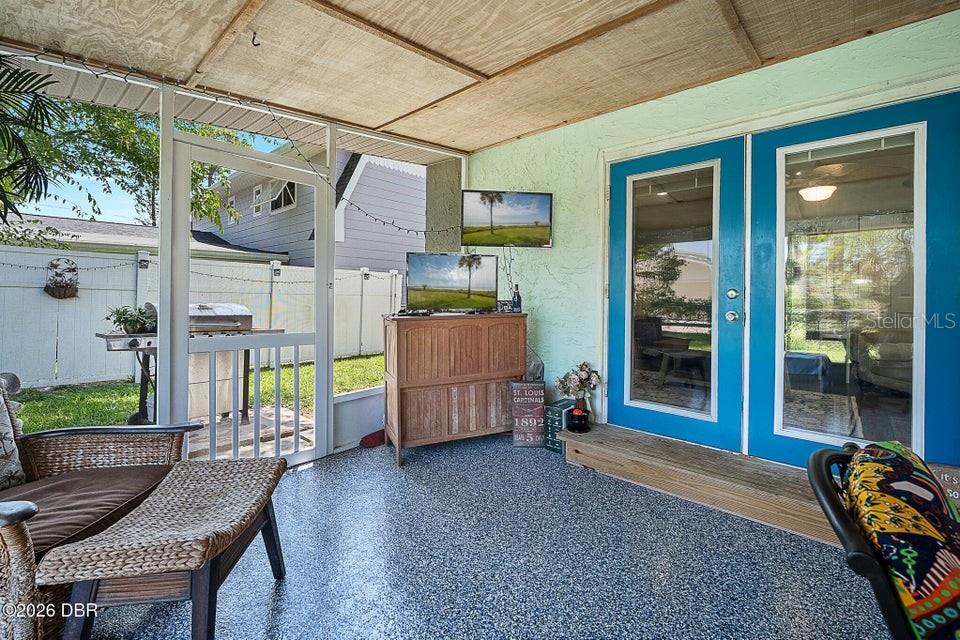 461 Andrews St Property Photo 22