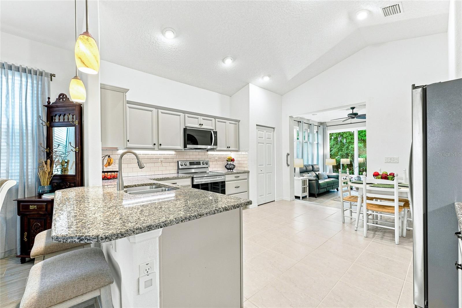 91 Park Place Cir Property Photo 10