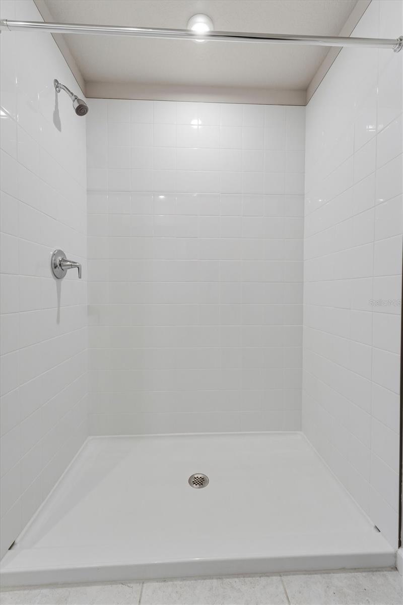 19 Alexander Ln Property Photo 18