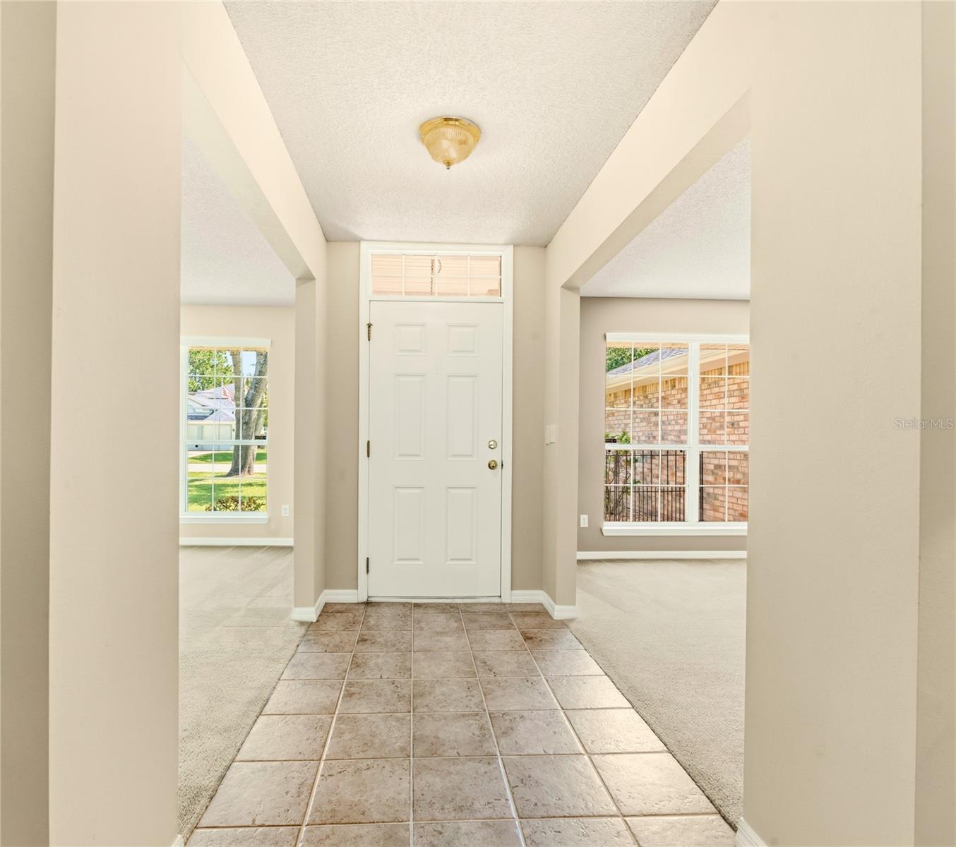 38 Princess Rose Dr Property Photo 5