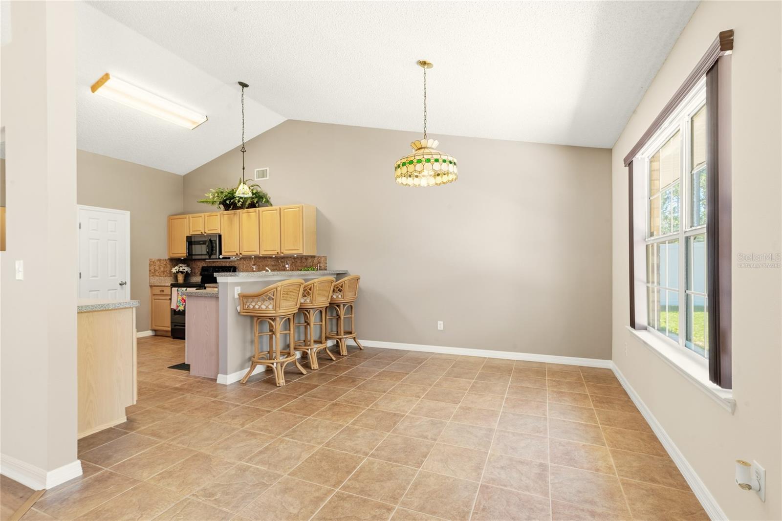 38 Princess Rose Dr Property Photo 25