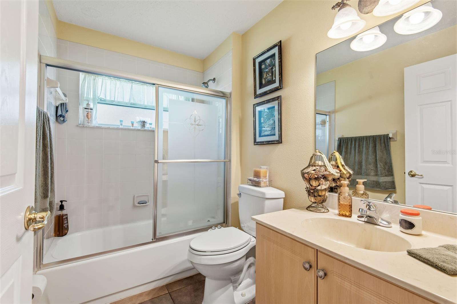 1 Kalendar Ct Property Photo 32