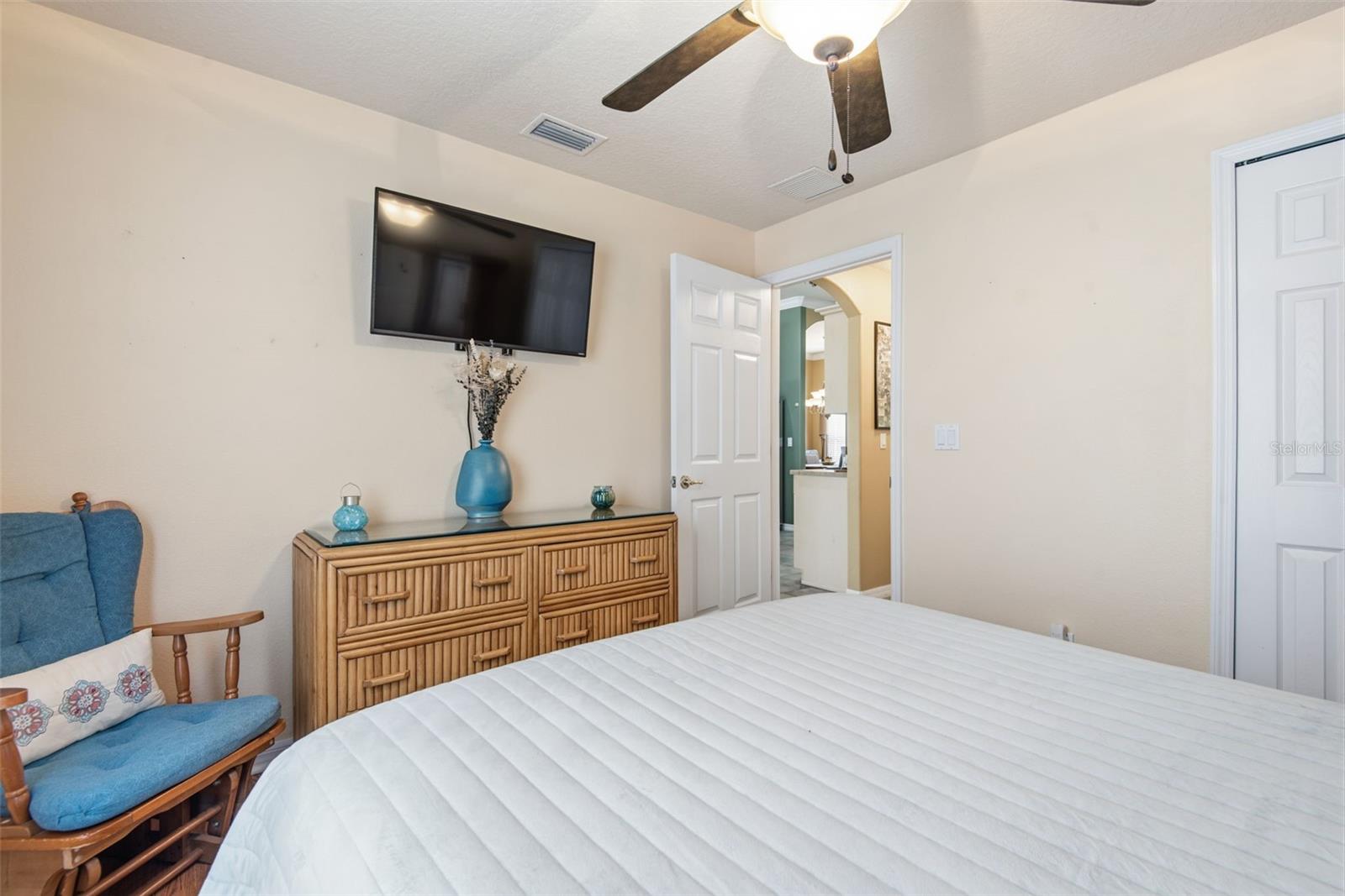 1 Kalendar Ct Property Photo 34