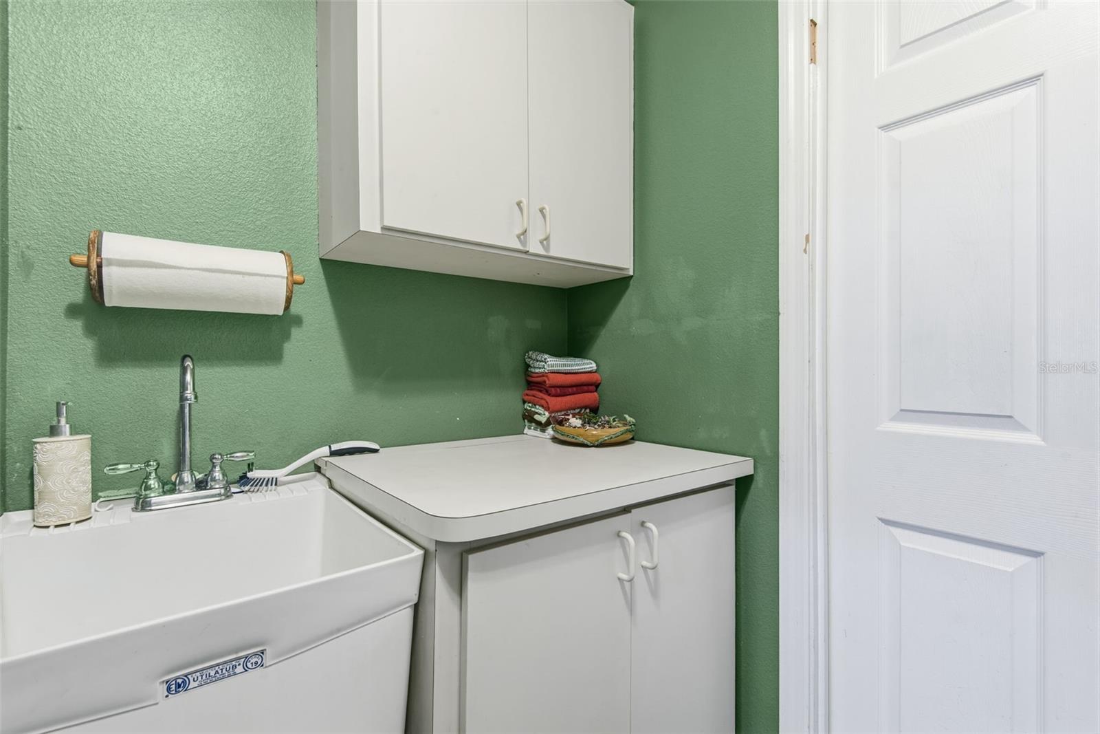 1 Kalendar Ct Property Photo 48