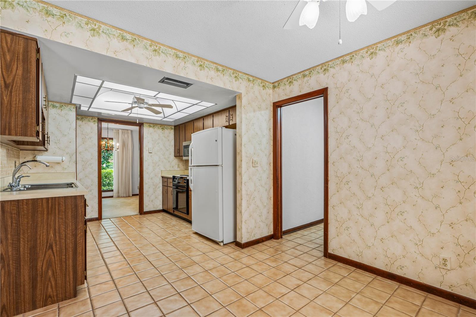 82 S St Andrews Dr Property Photo 16