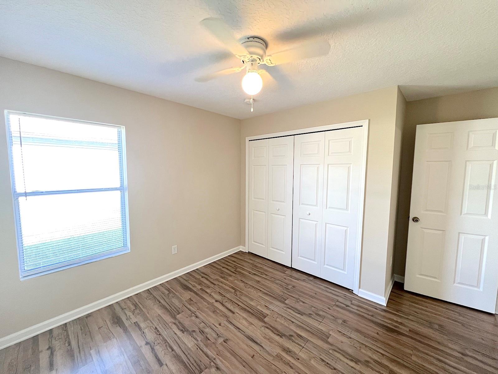 41 Eton Ln #b Property Photo 16