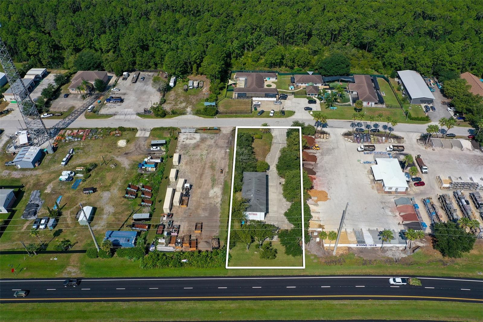 10 Enterprise Dr Property Photo 9