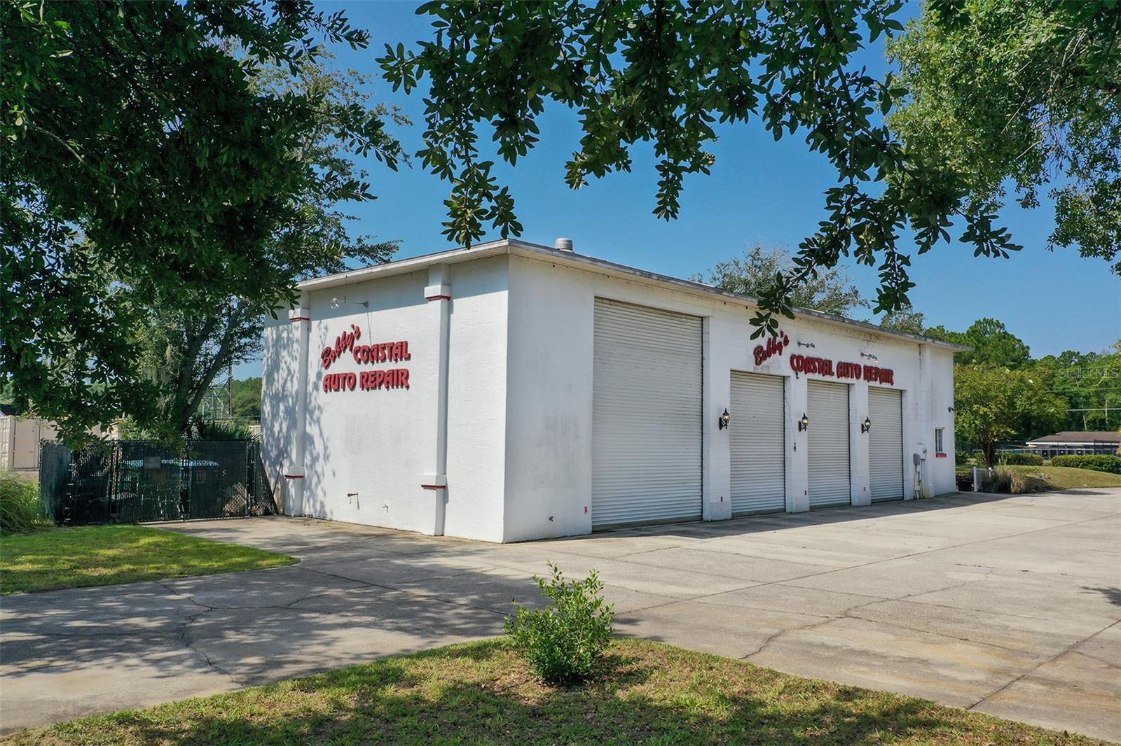 10 Enterprise Dr Property Photo 14