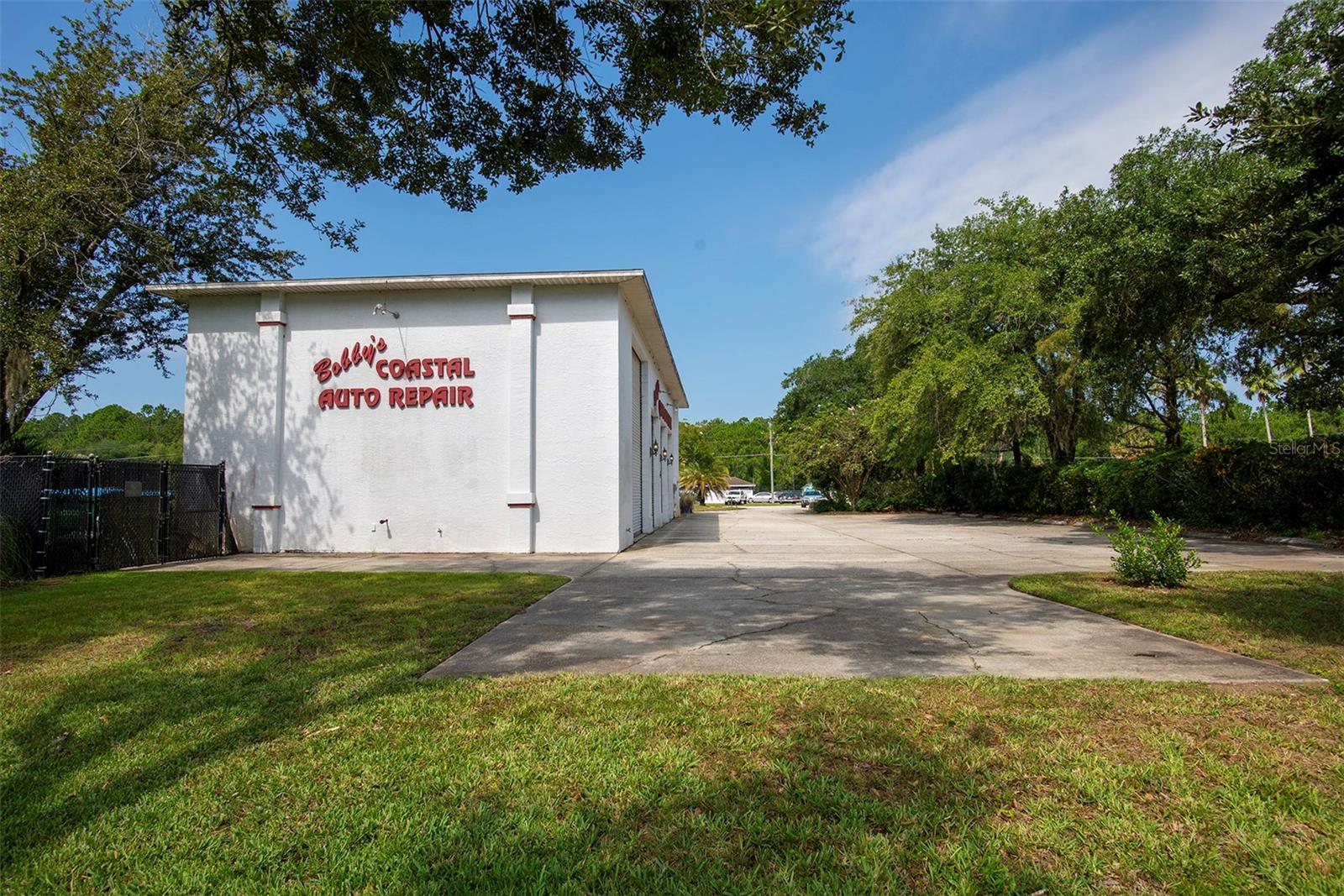 10 Enterprise Dr Property Photo 20