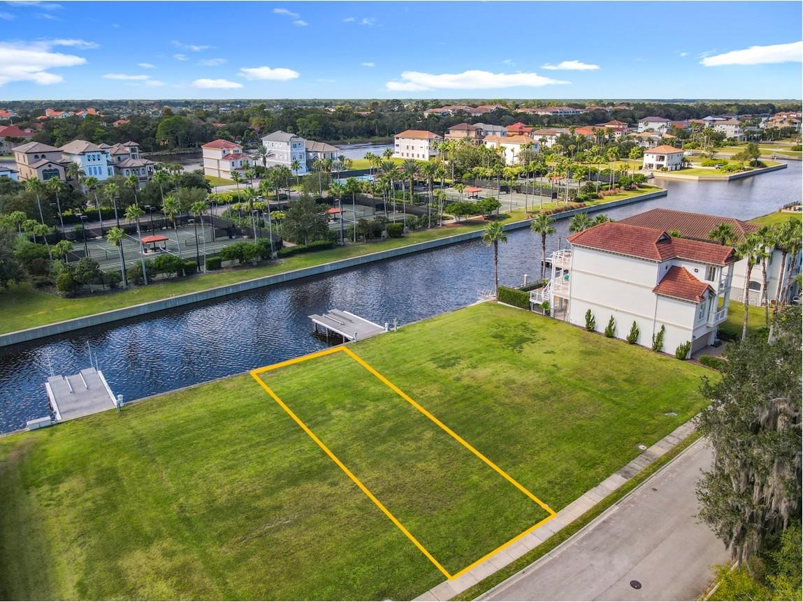 214 Harbor Village Pt N Property Photo 3