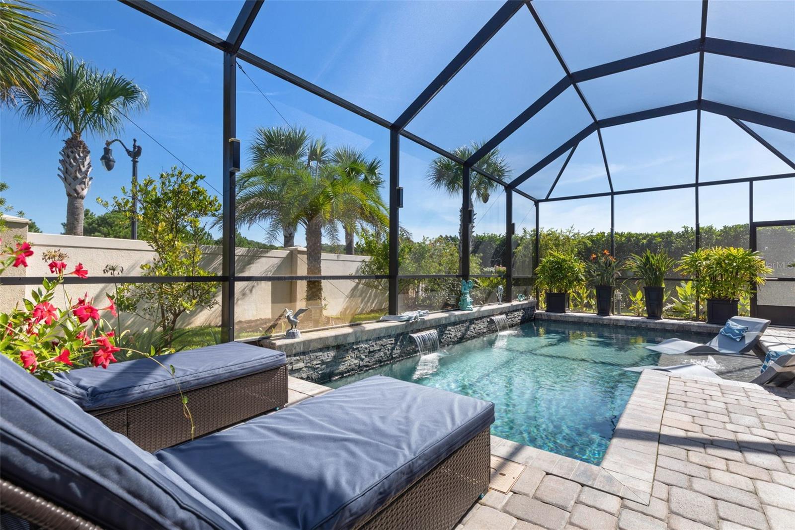 2 Del Palma Dr Property Photo 25