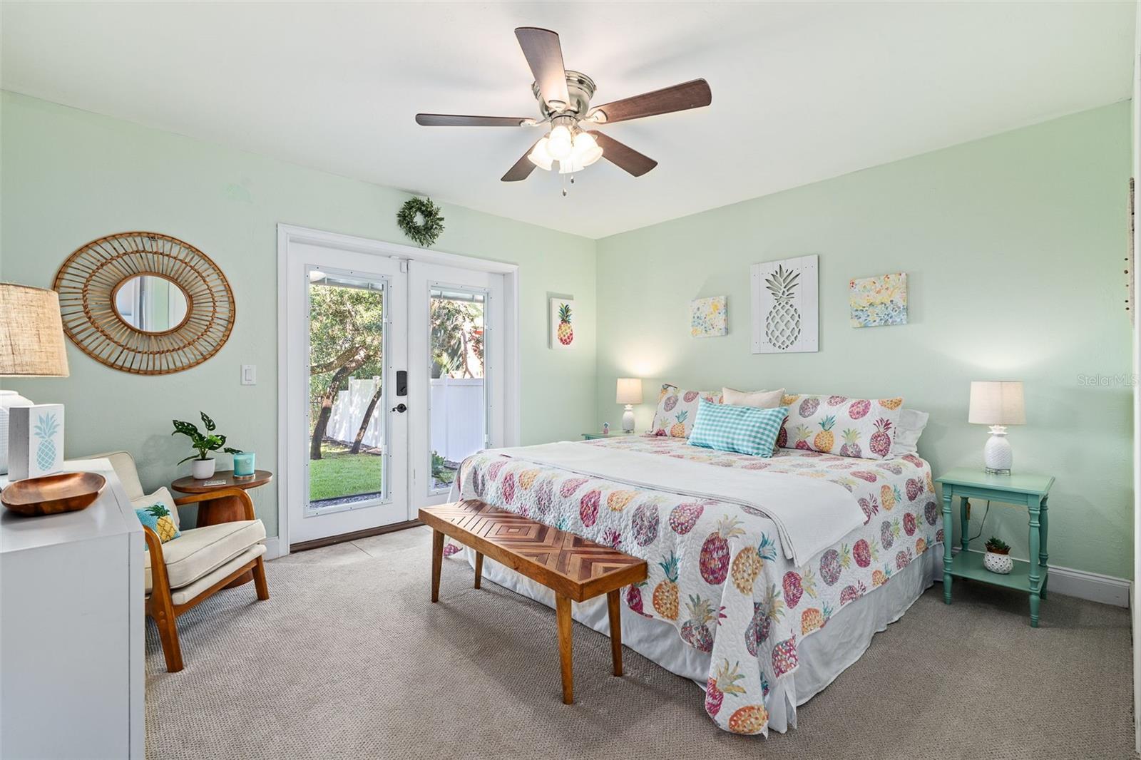 1843 Oak Pl Property Photo 36