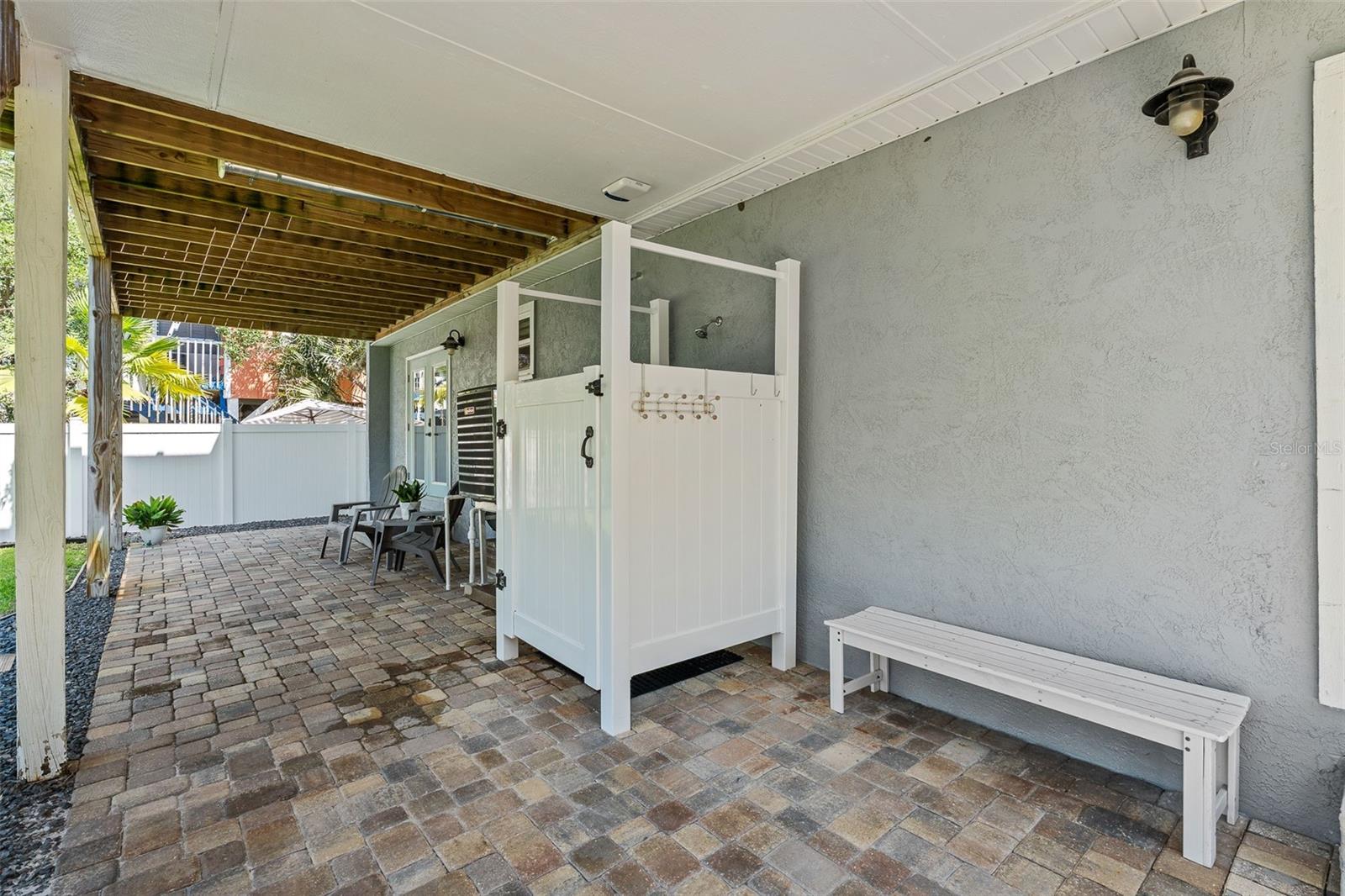 1843 Oak Pl Property Photo 45