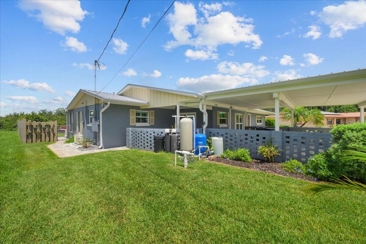 209 River Dr Property Photo 4