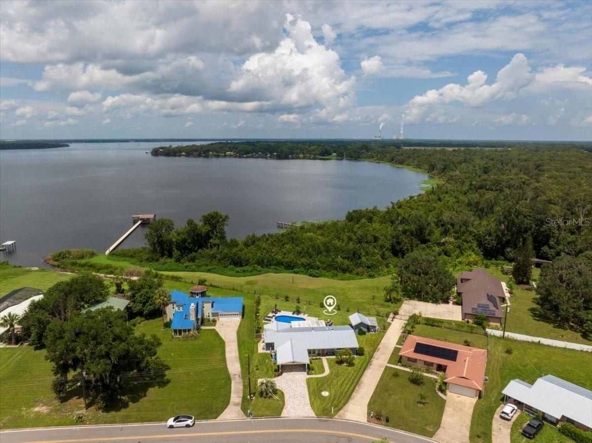 209 River Dr Property Photo 34