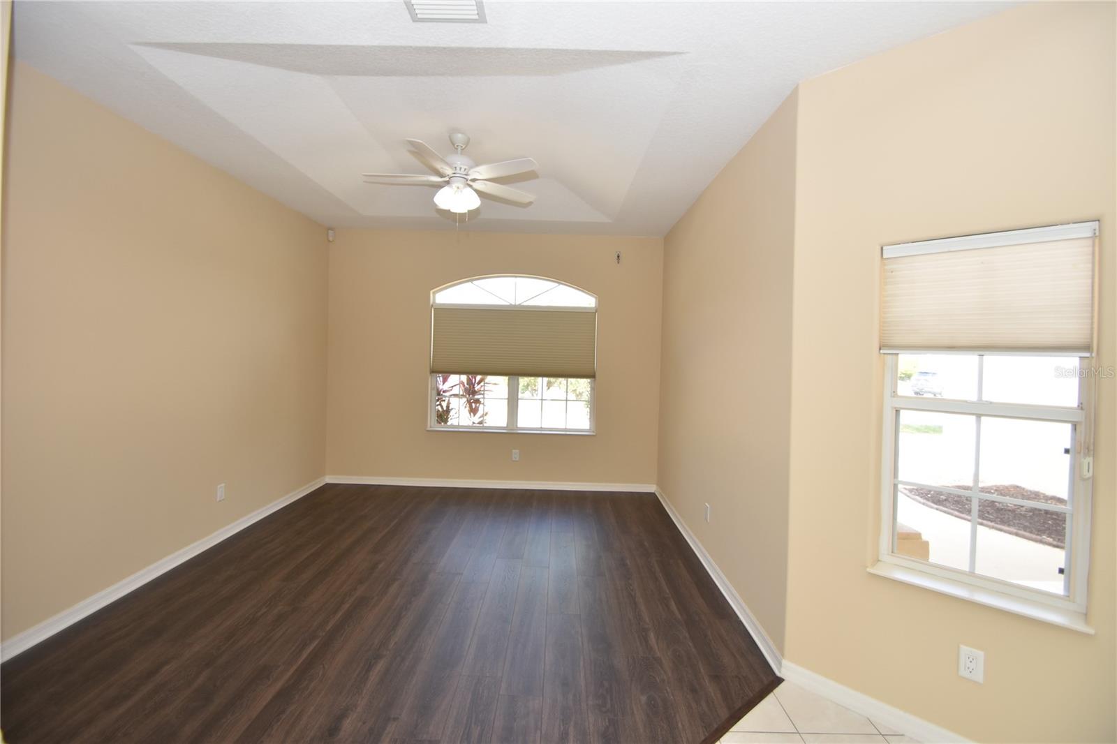10 Crampton Ct Property Photo 6