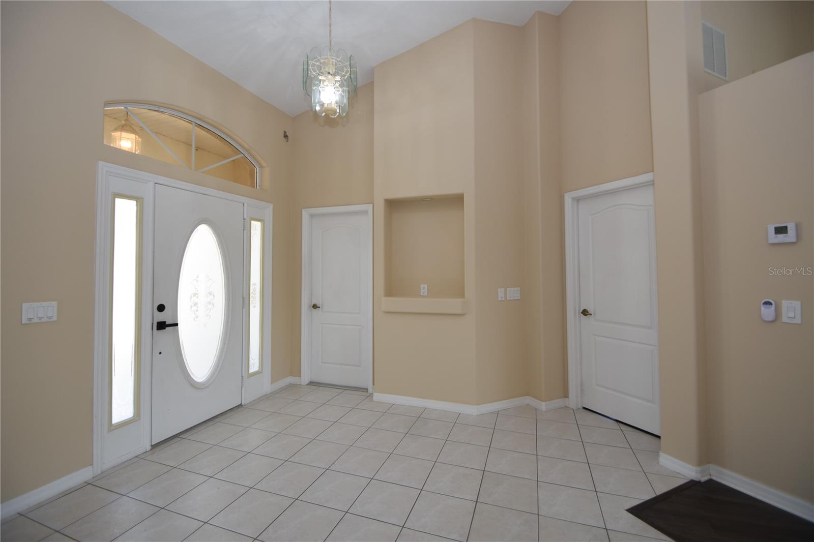 10 Crampton Ct Property Photo 12