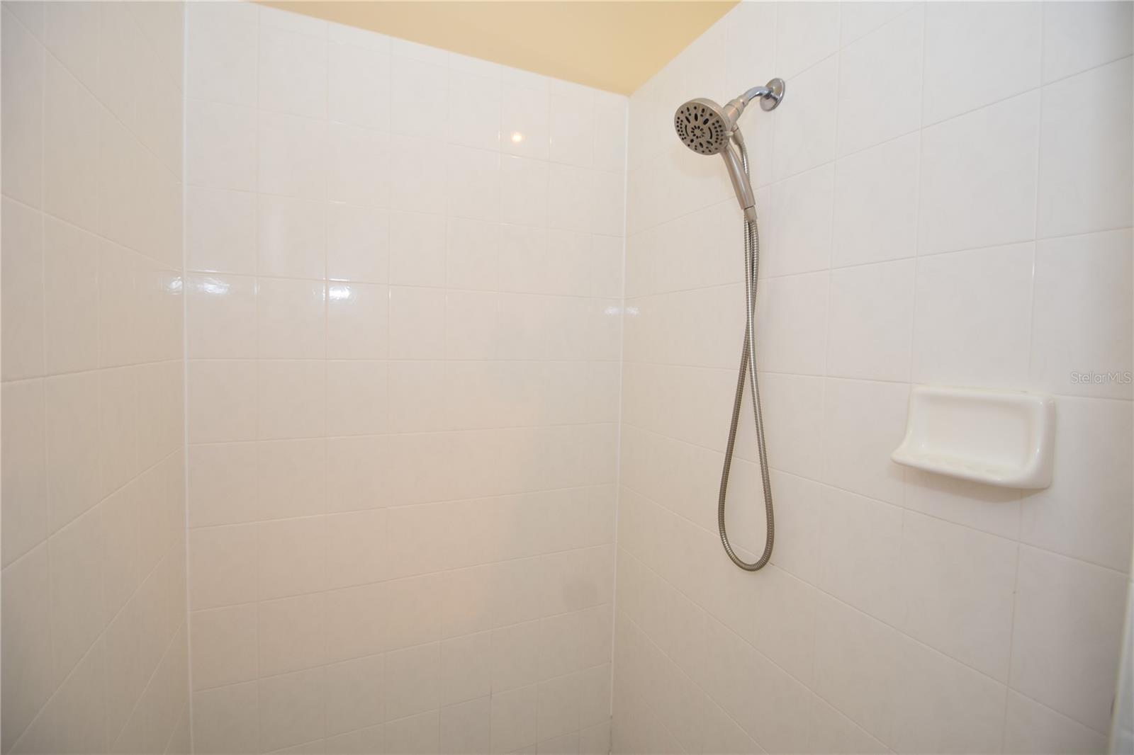 10 Crampton Ct Property Photo 28
