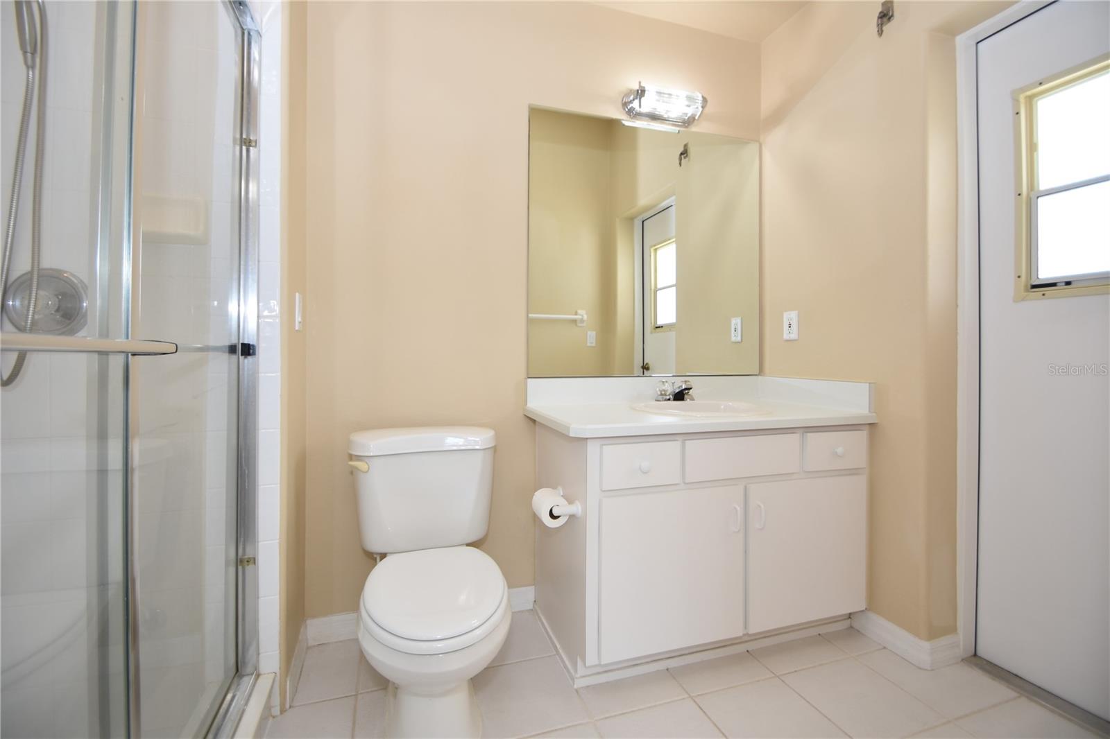 10 Crampton Ct Property Photo 36