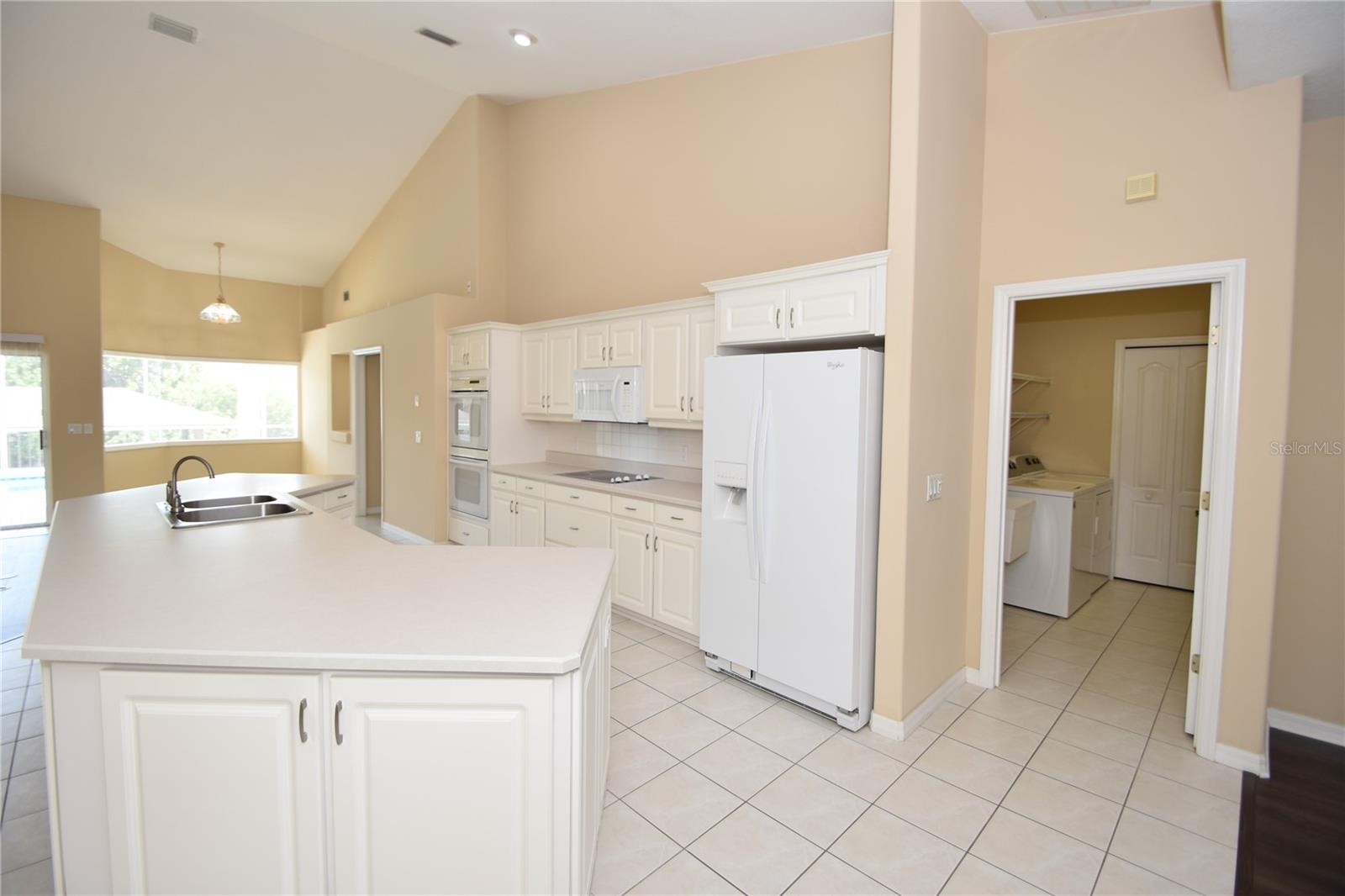 10 Crampton Ct Property Photo 44