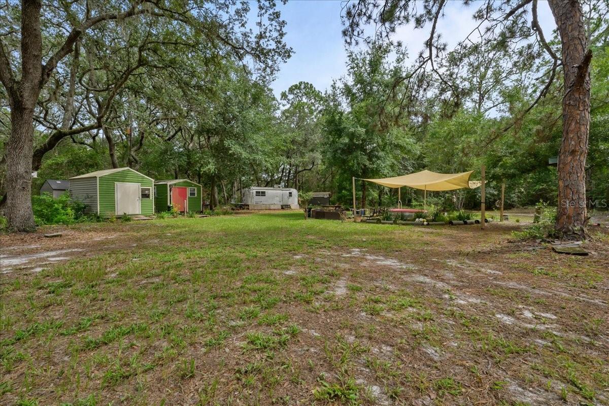 130 Buckles Dr Property Photo 4