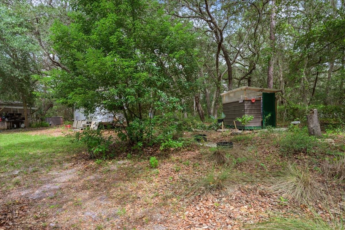 130 Buckles Dr Property Photo 6