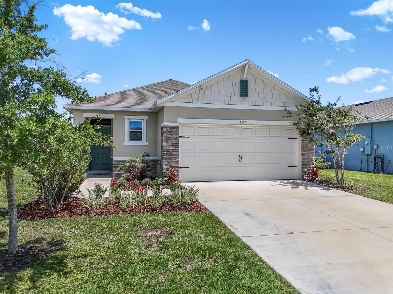 1337 CORK DR Property Photo 1