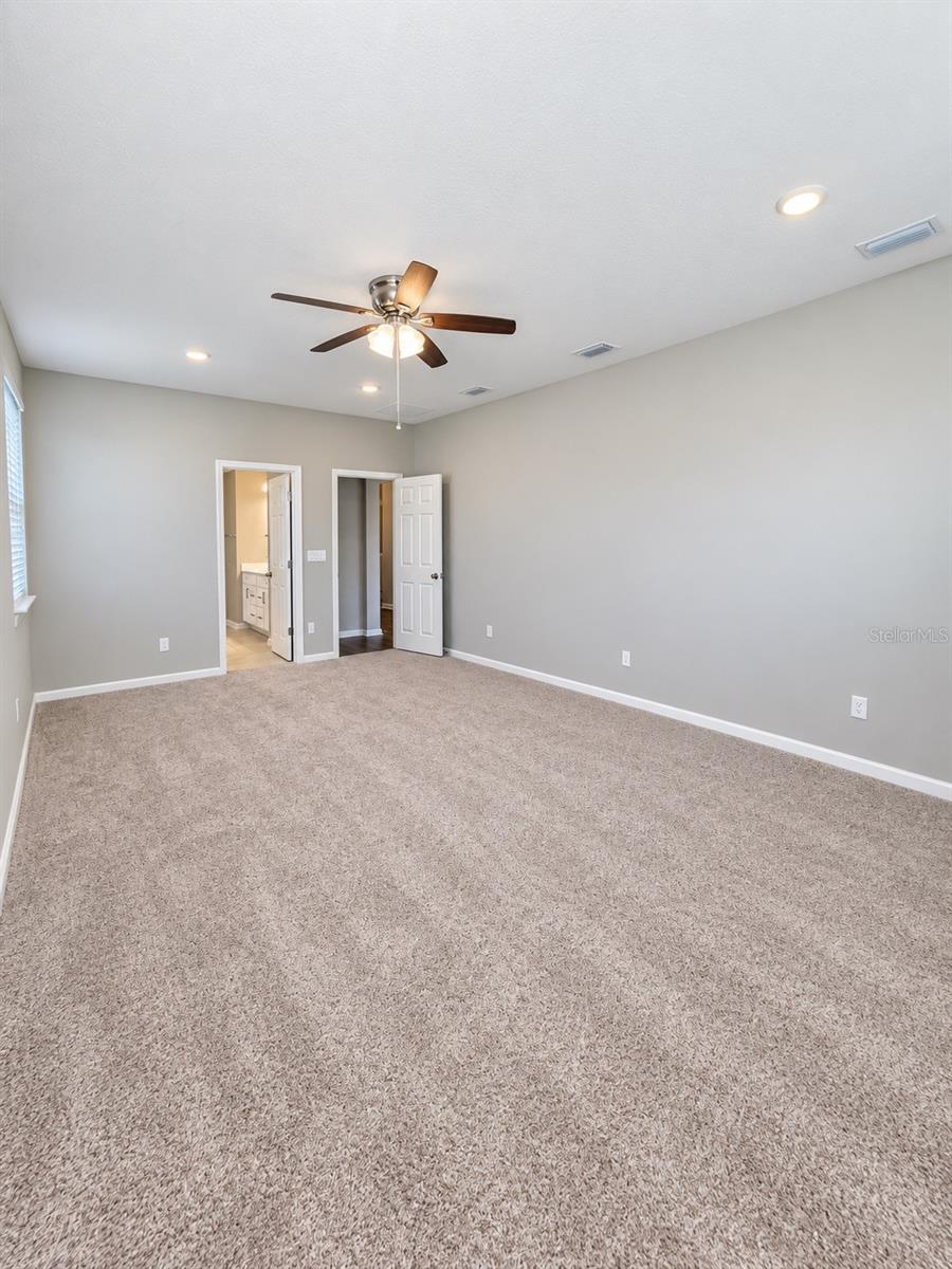 89 Signet Cir Property Photo 14