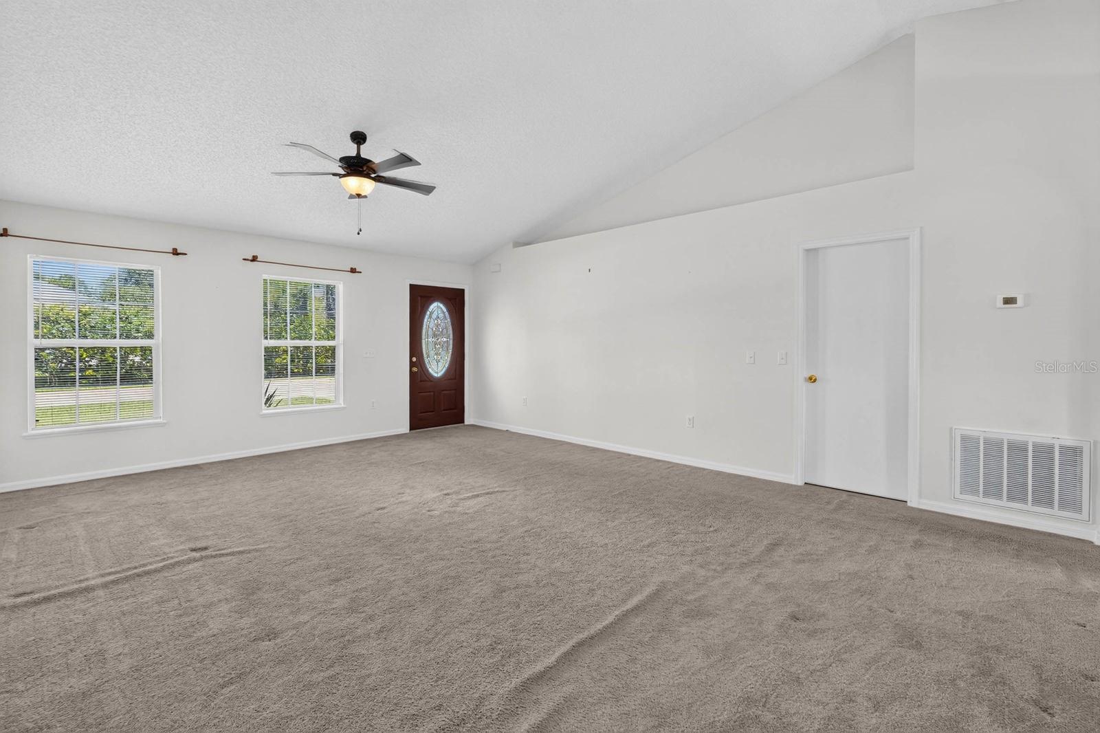 99 Pickering Dr Property Photo 9