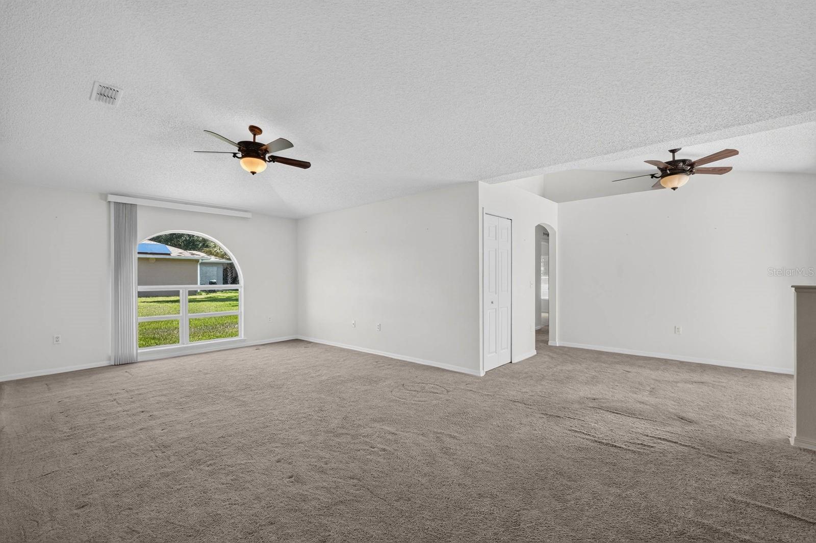 99 Pickering Dr Property Photo 12