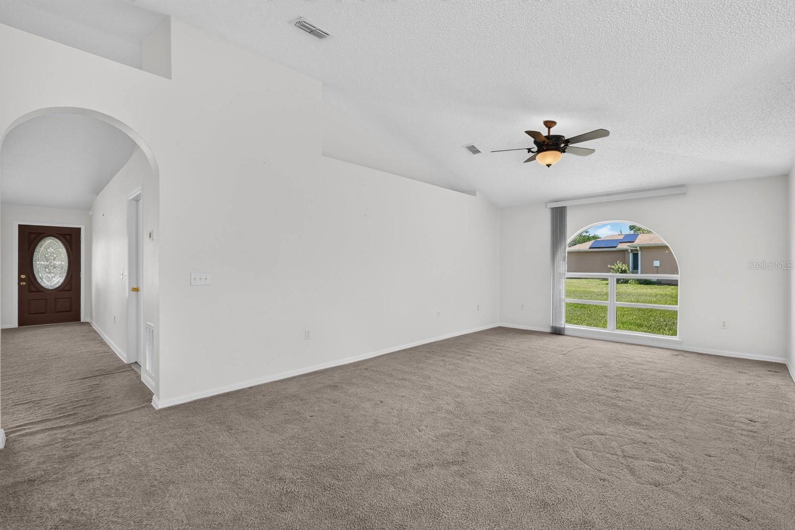 99 Pickering Dr Property Photo 13