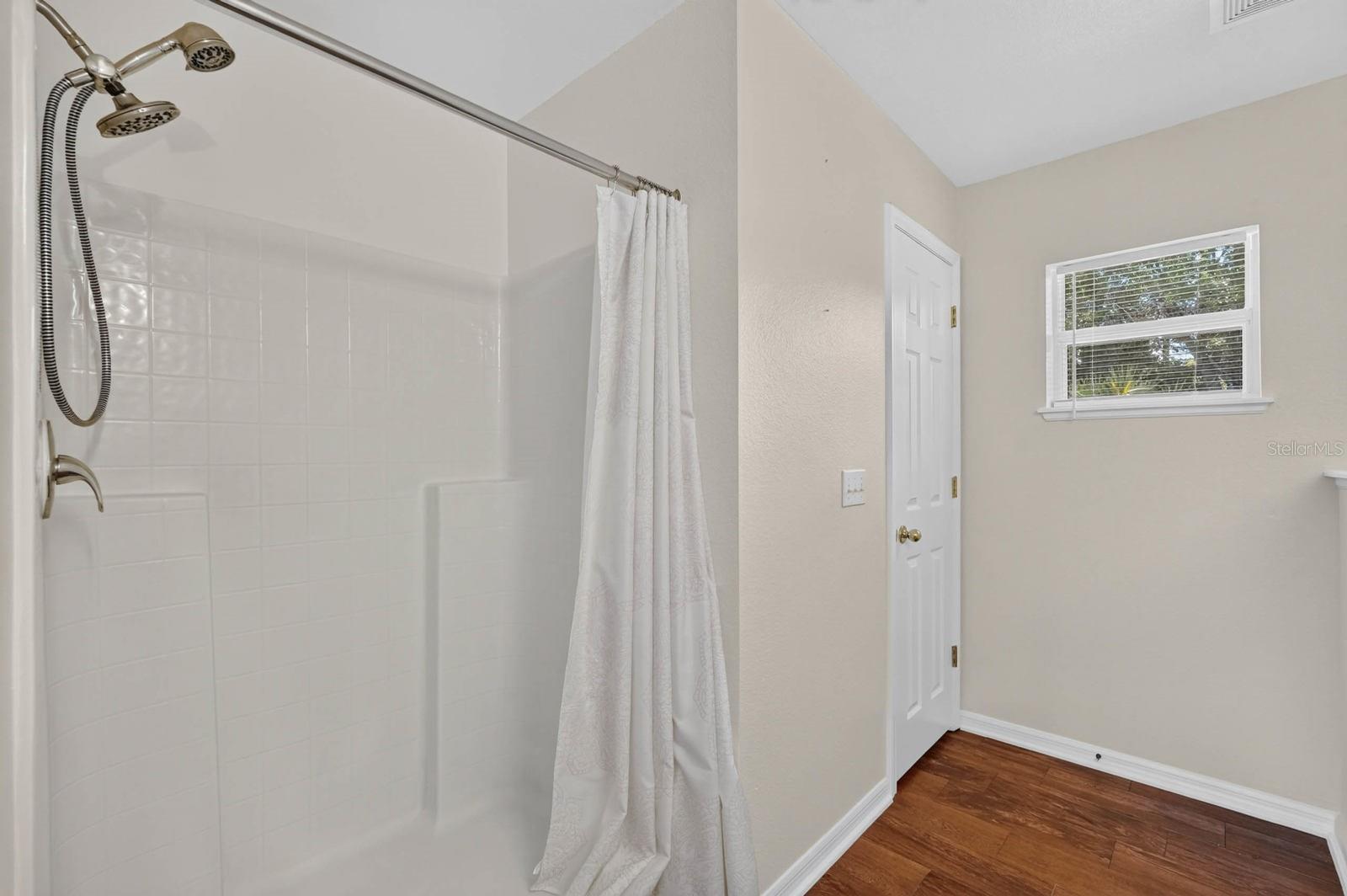 99 Pickering Dr Property Photo 28