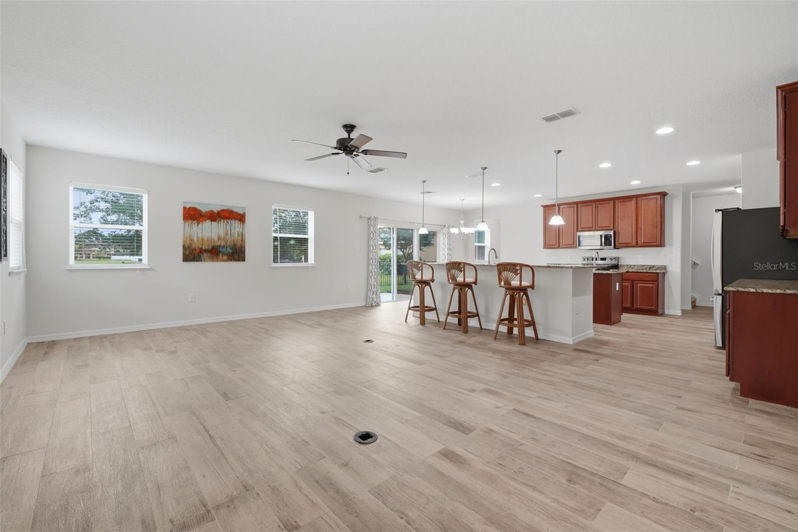 5575 Brilliance Cir Property Photo 6