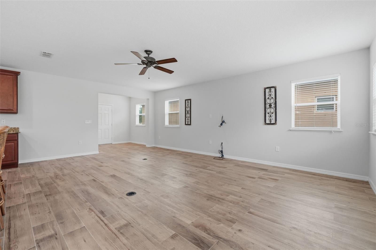 5575 Brilliance Cir Property Photo 9