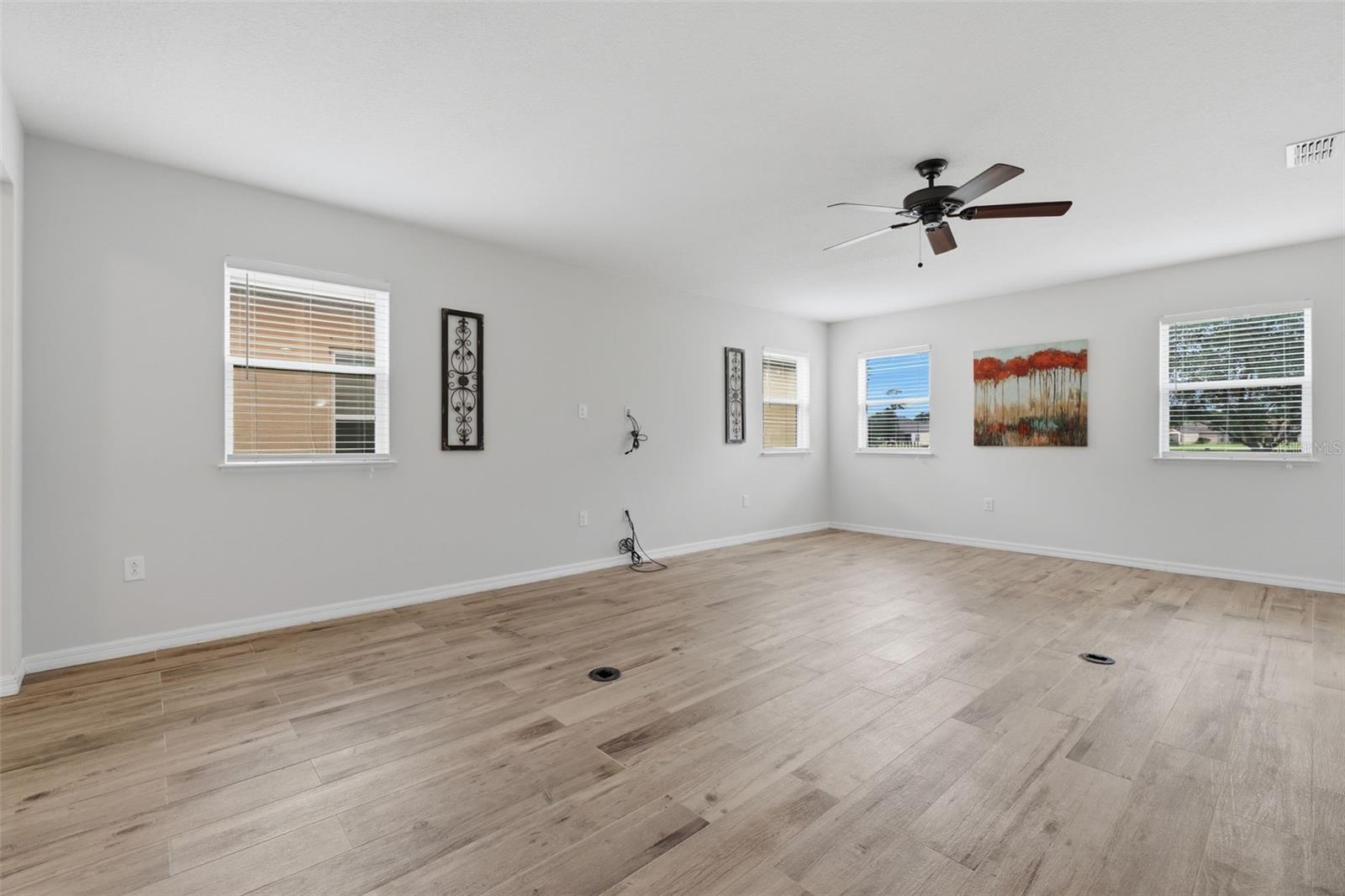 5575 Brilliance Cir Property Photo 11