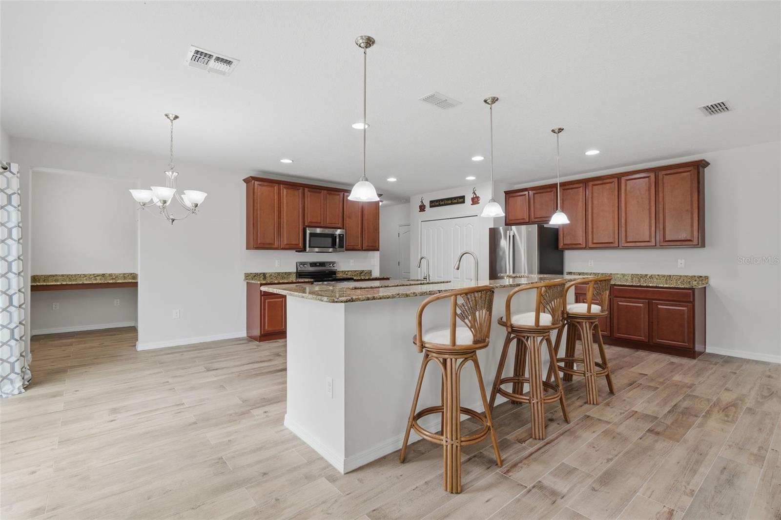 5575 Brilliance Cir Property Photo 14