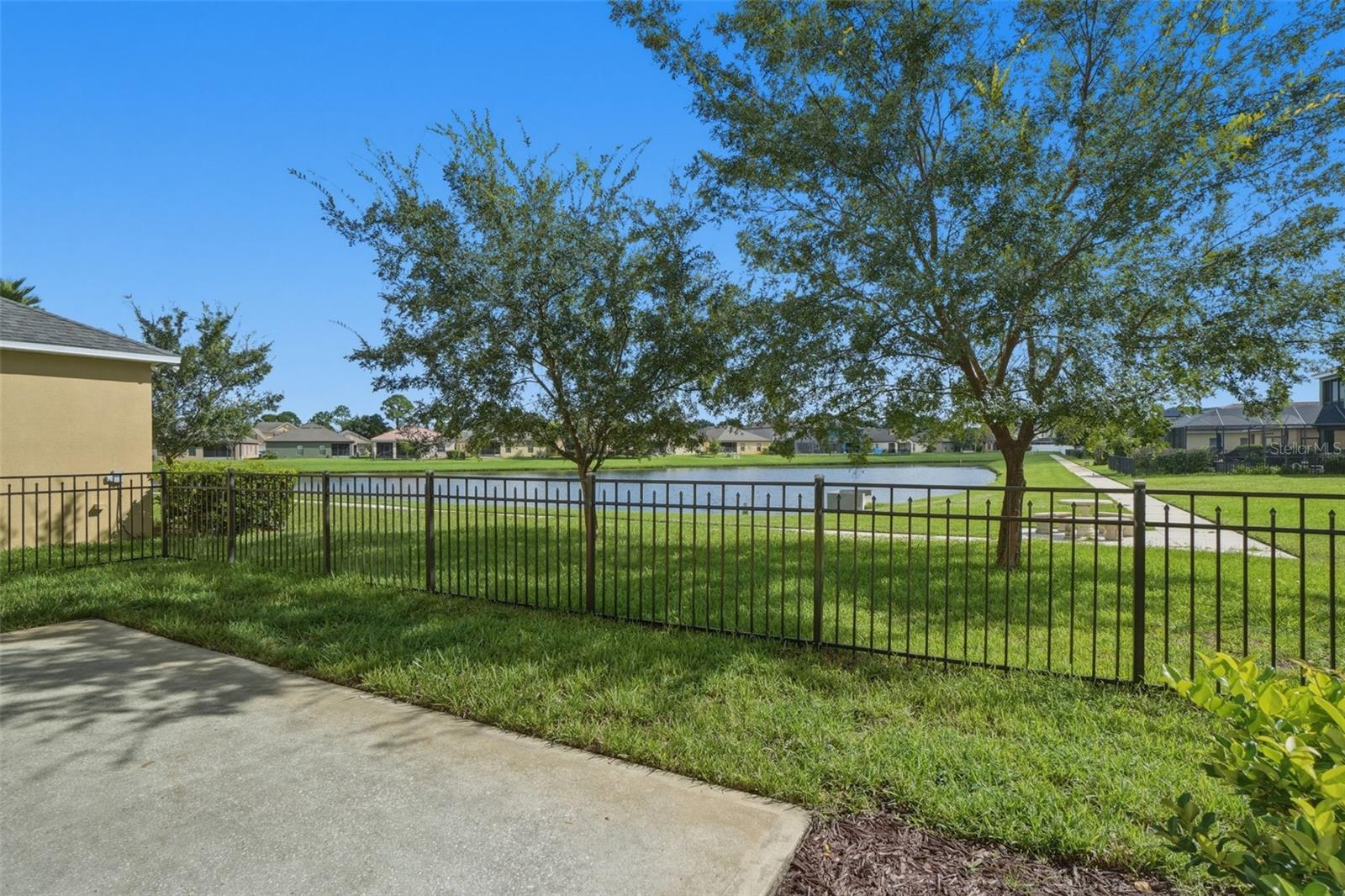 5575 Brilliance Cir Property Photo 39