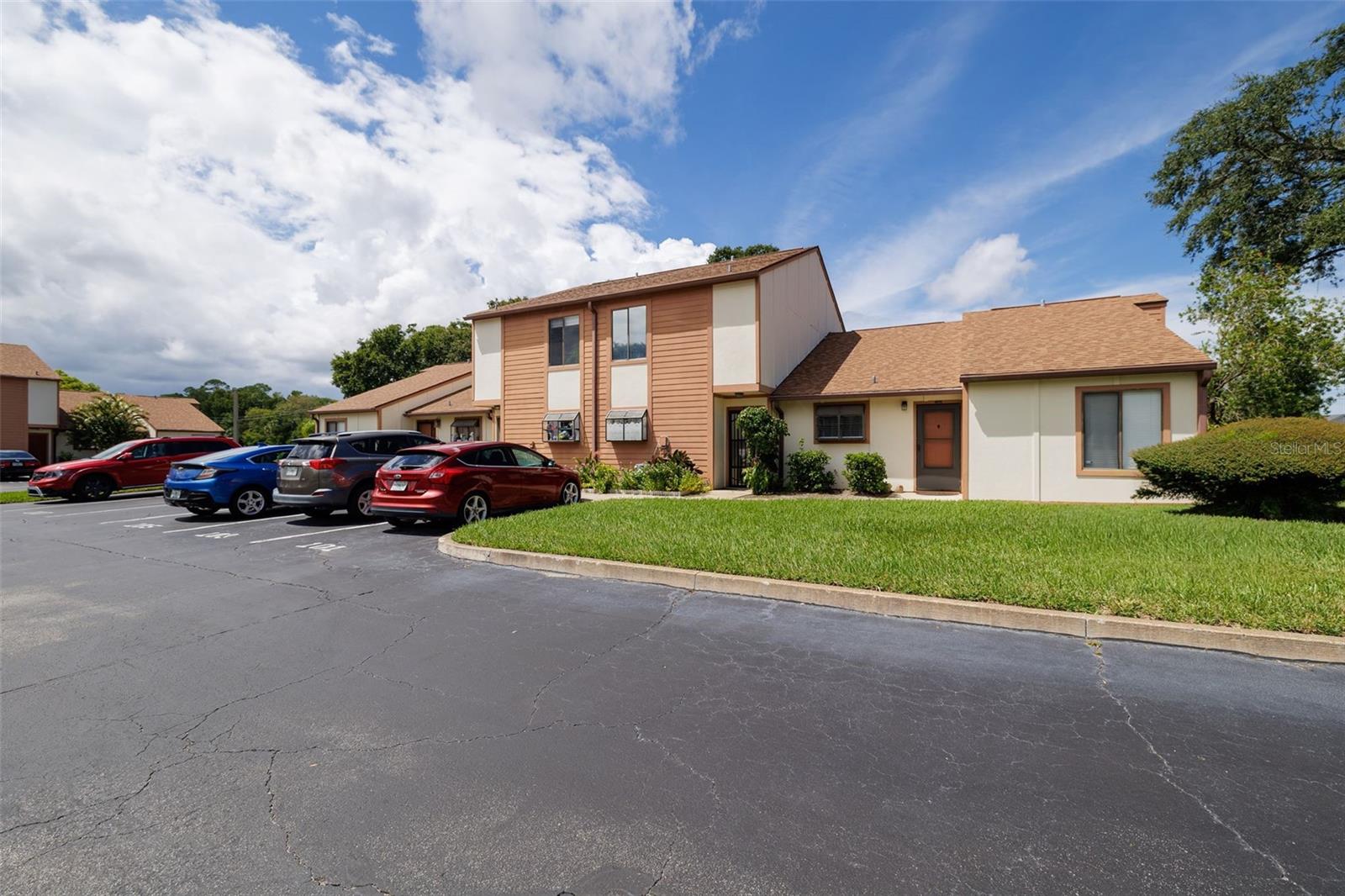 105 White Fawn Dr #1050 Property Photo 1