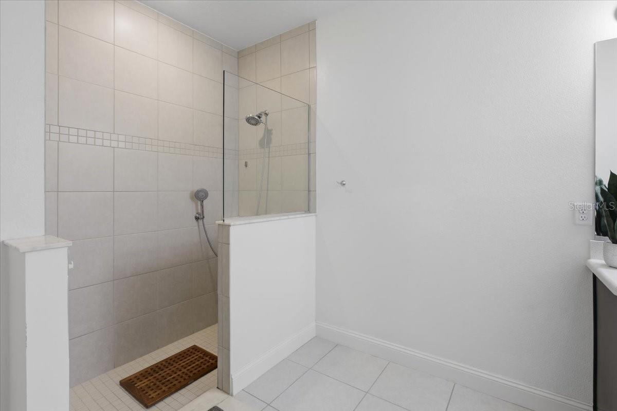 22 Eastgate Ln Property Photo 27