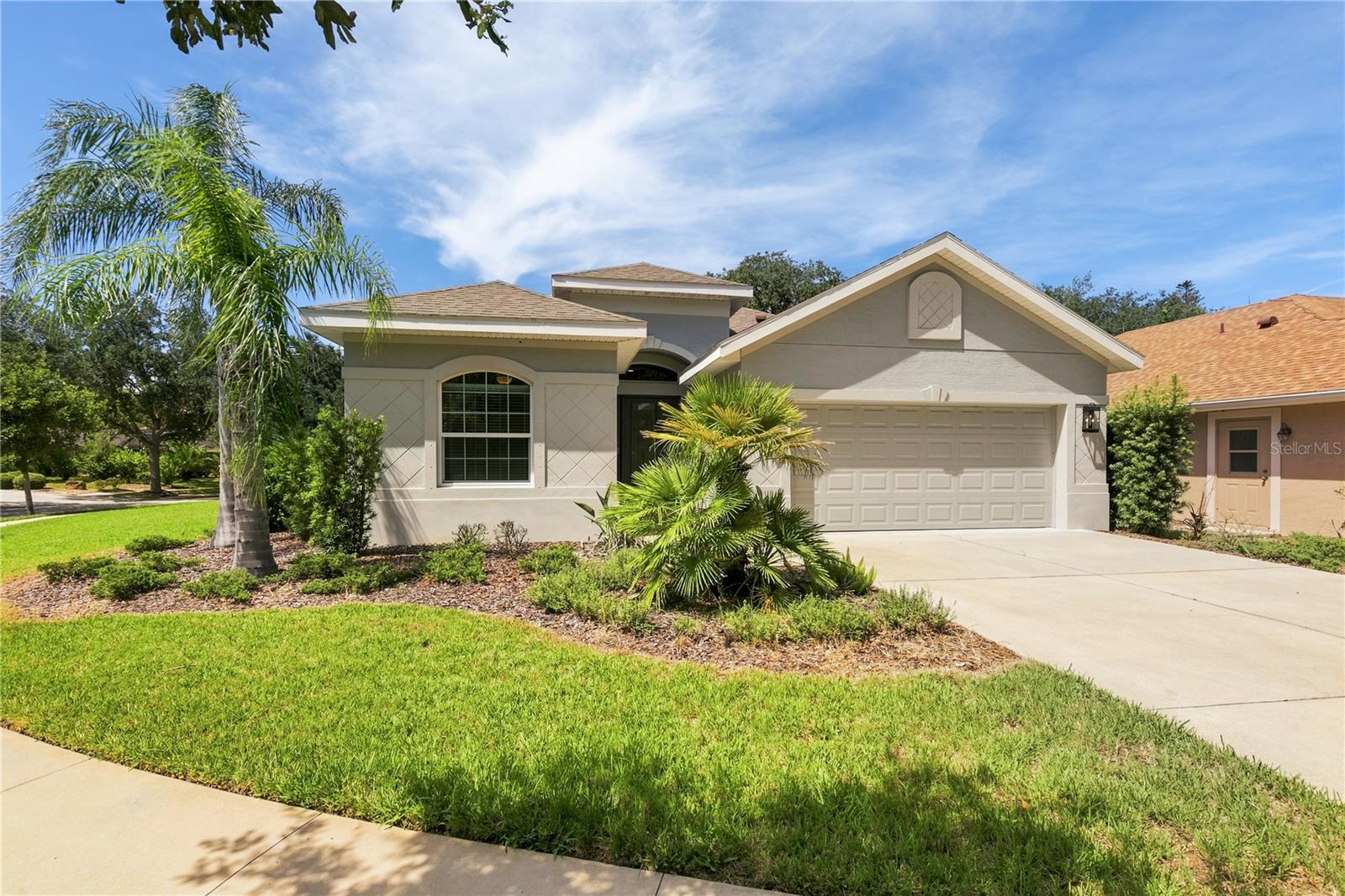 7 Oasis Cir Property Photo 2
