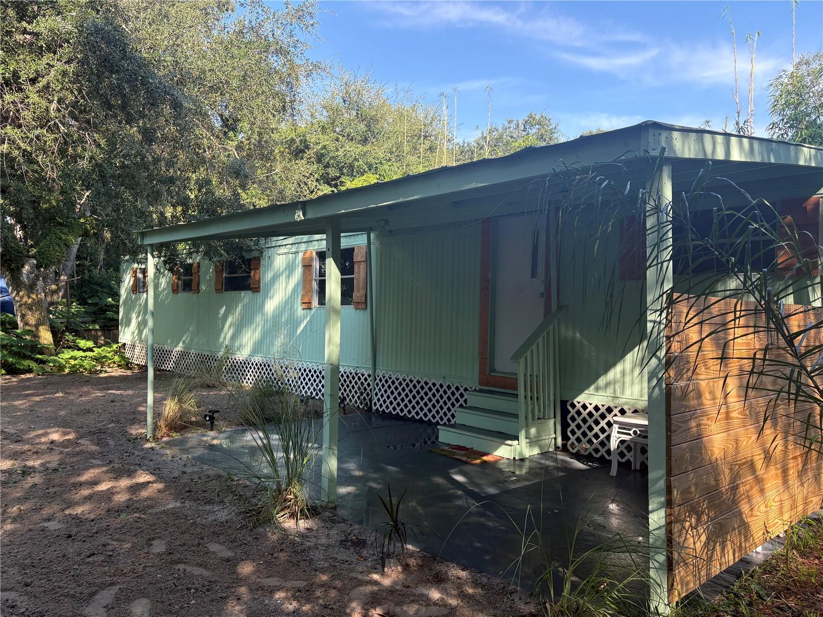 10 Seminole Ave Property Photo 1