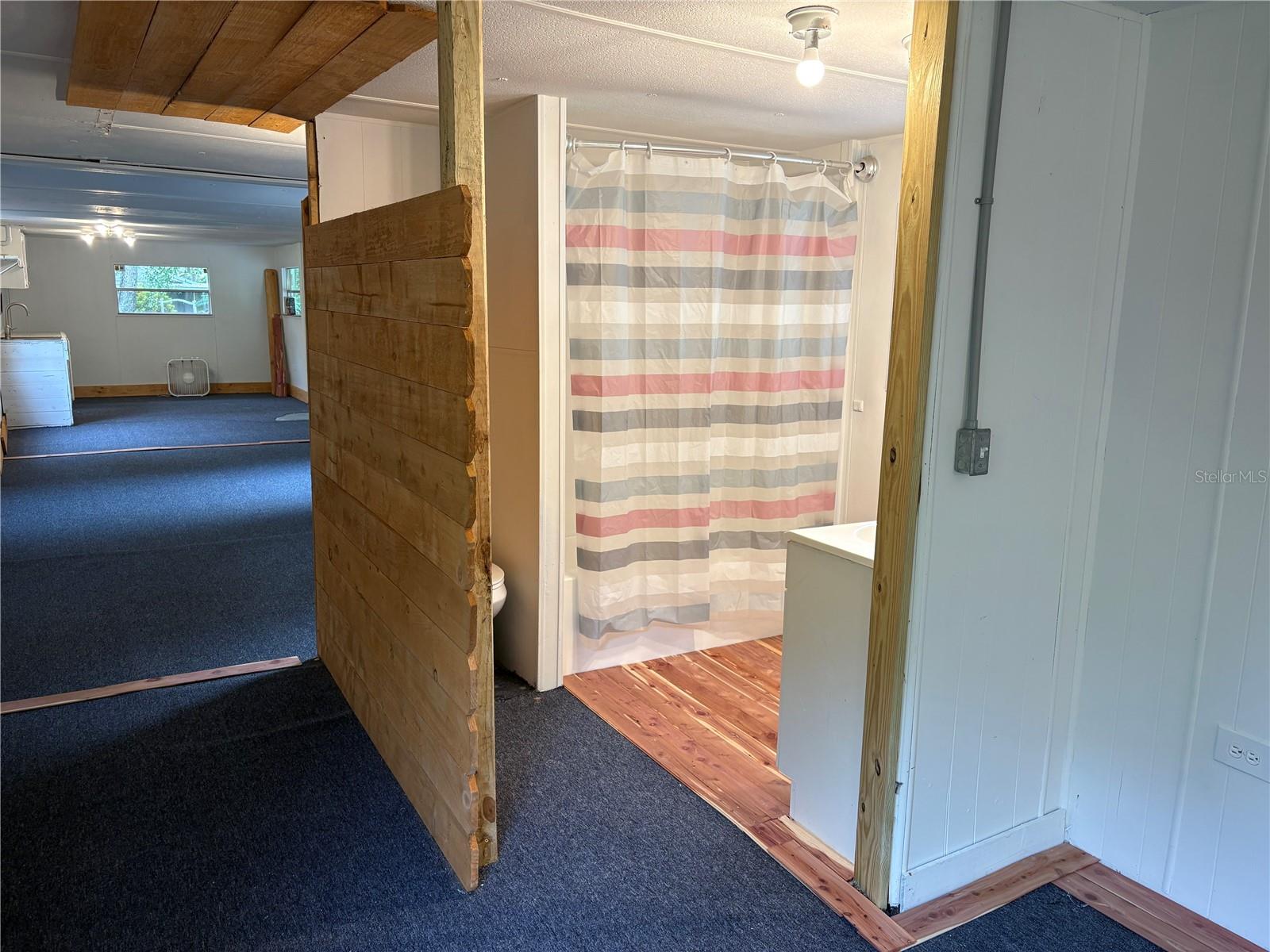10 Seminole Ave Property Photo 6