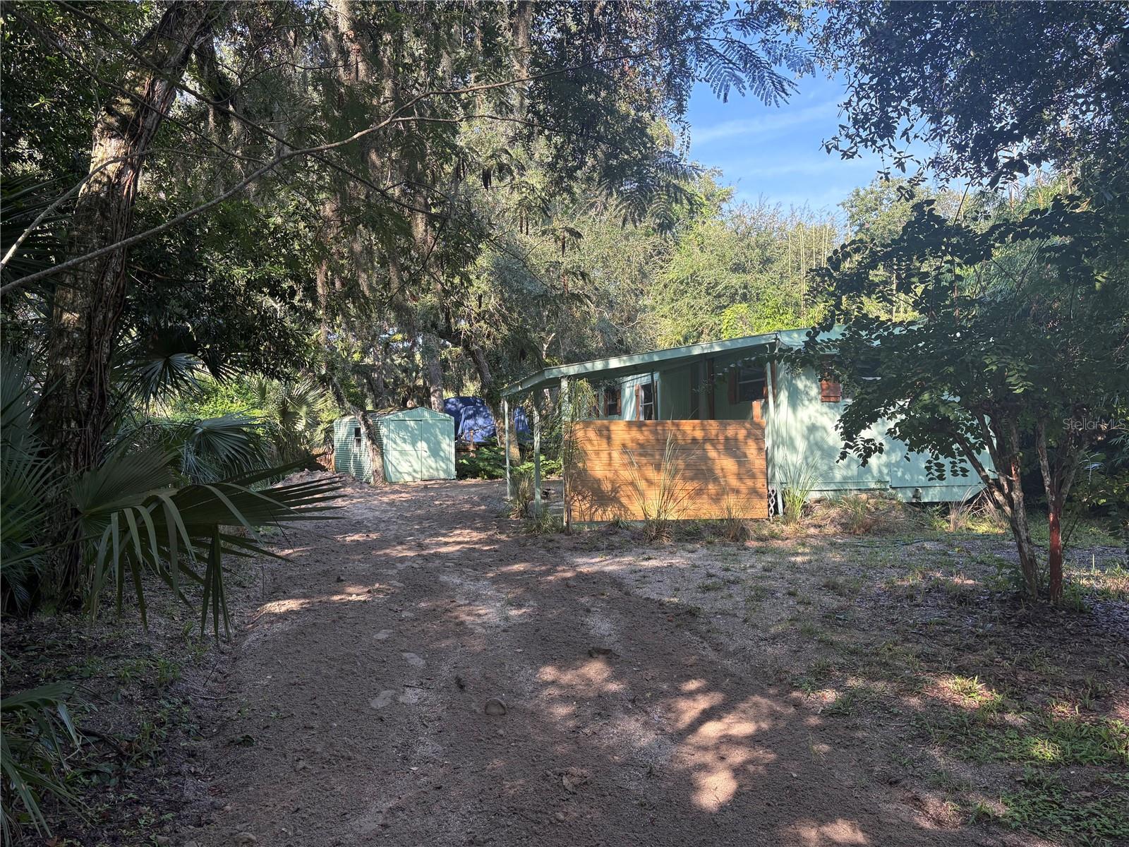 10 Seminole Ave Property Photo 7
