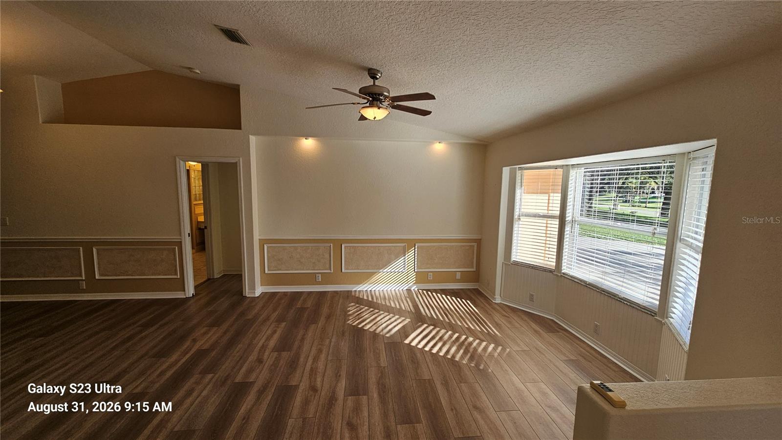 3998 Dakota Cir Property Photo 5
