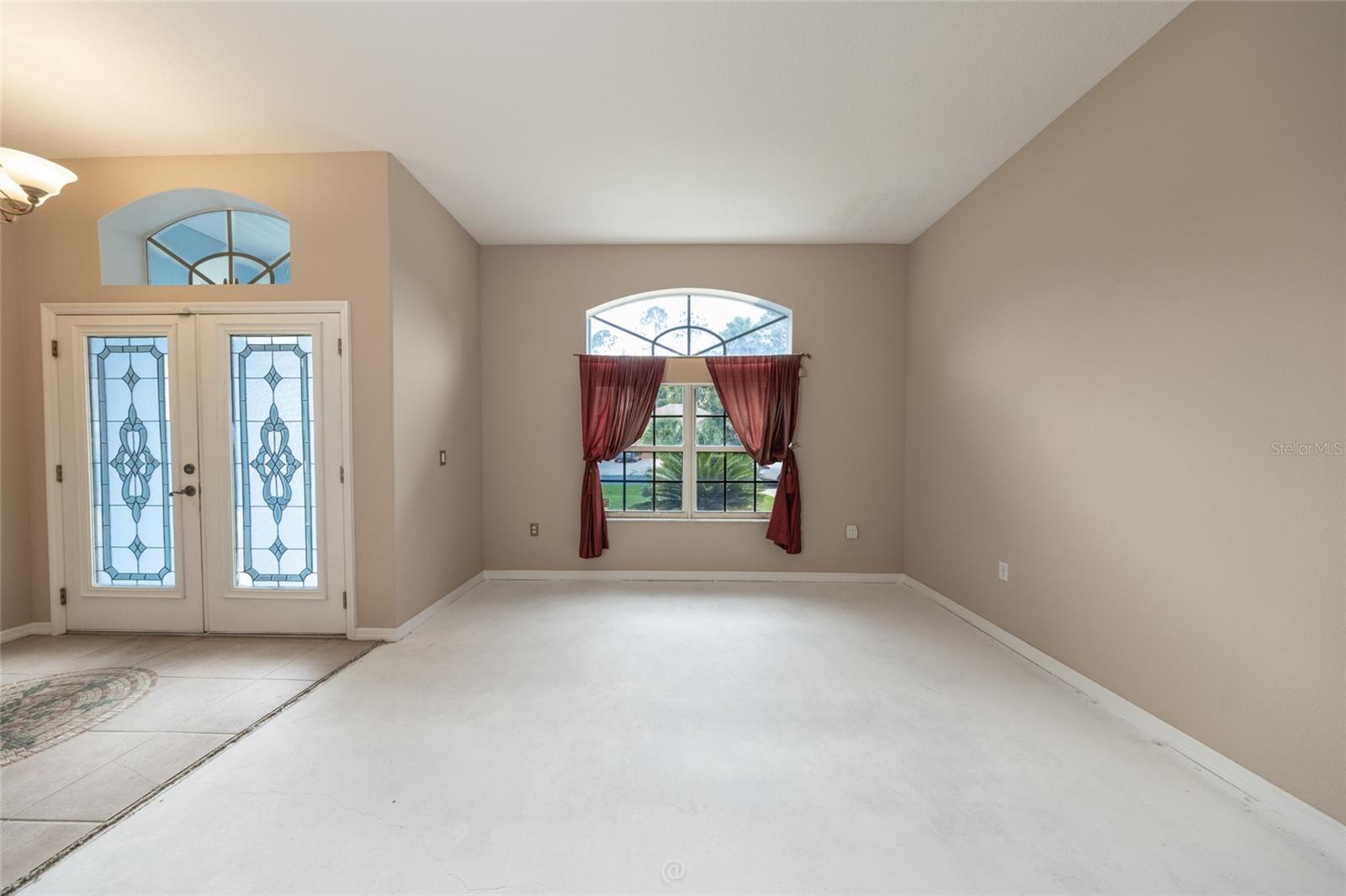 34 Woodholme Ln Property Photo 6
