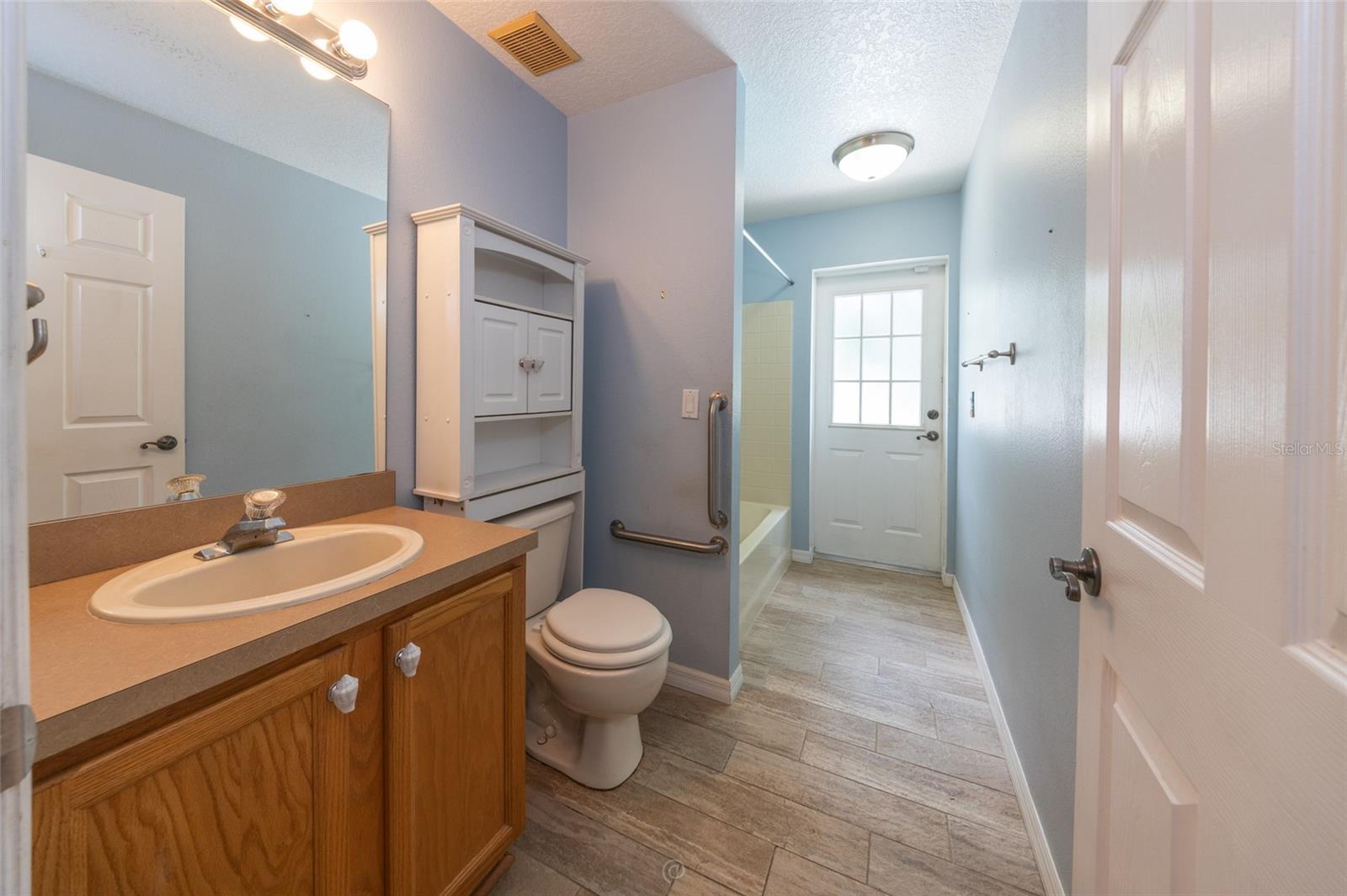 34 Woodholme Ln Property Photo 29