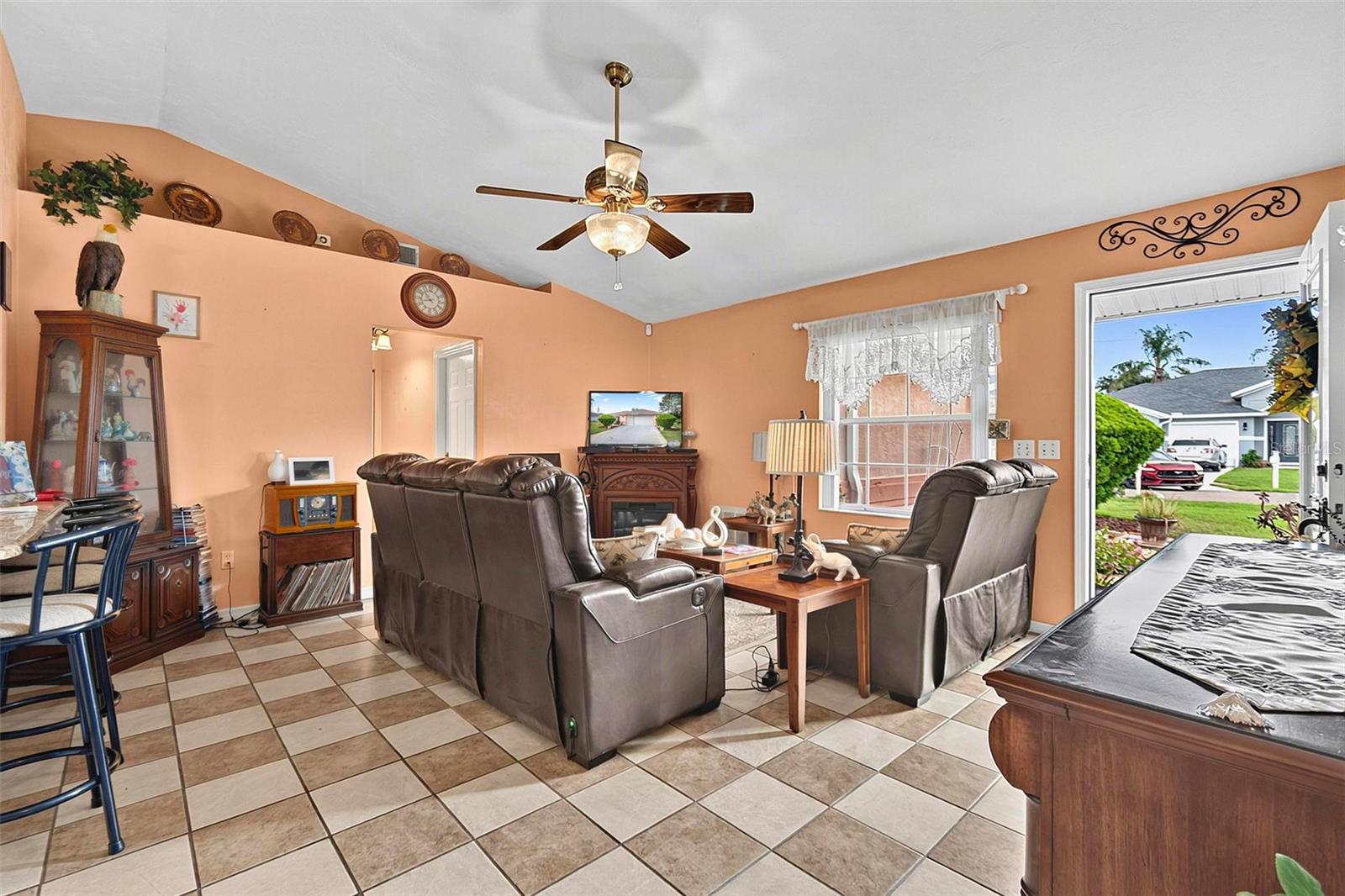 29 Whittlesey Ln Property Photo 25