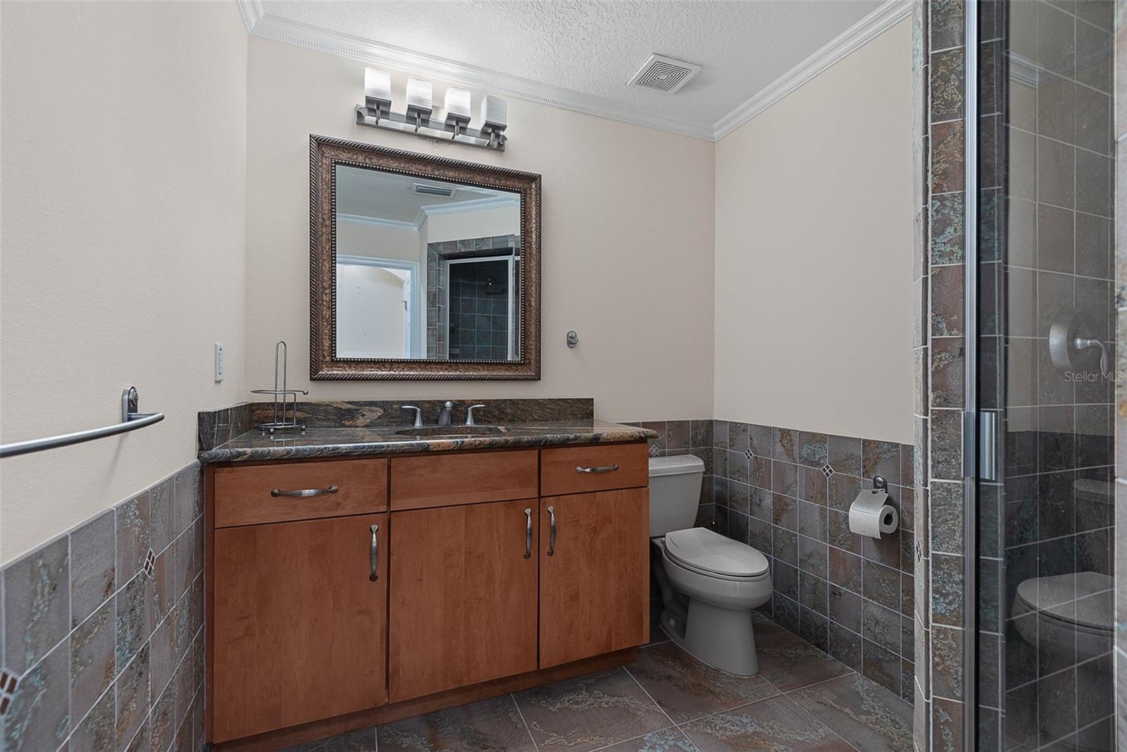 18 N Park Ln Property Photo 56