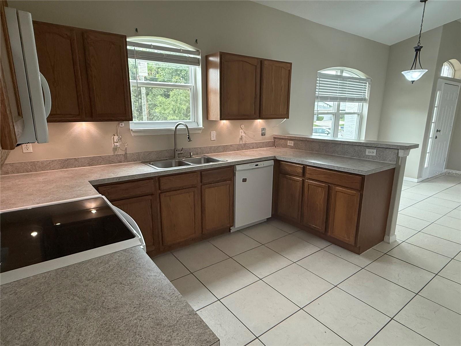 125 Florida Park Dr Property Photo 2